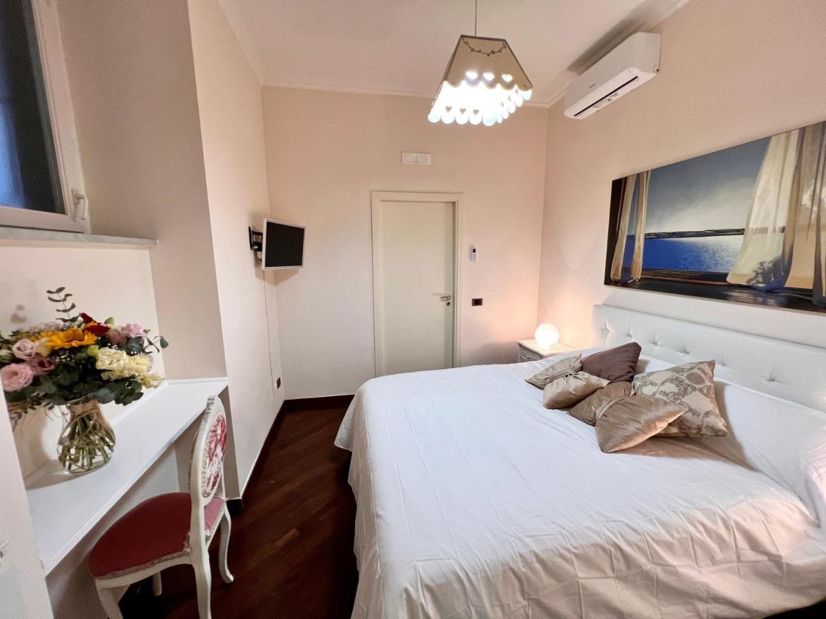 Domus Elena - Plebiscito Apartment Naples Exterior photo