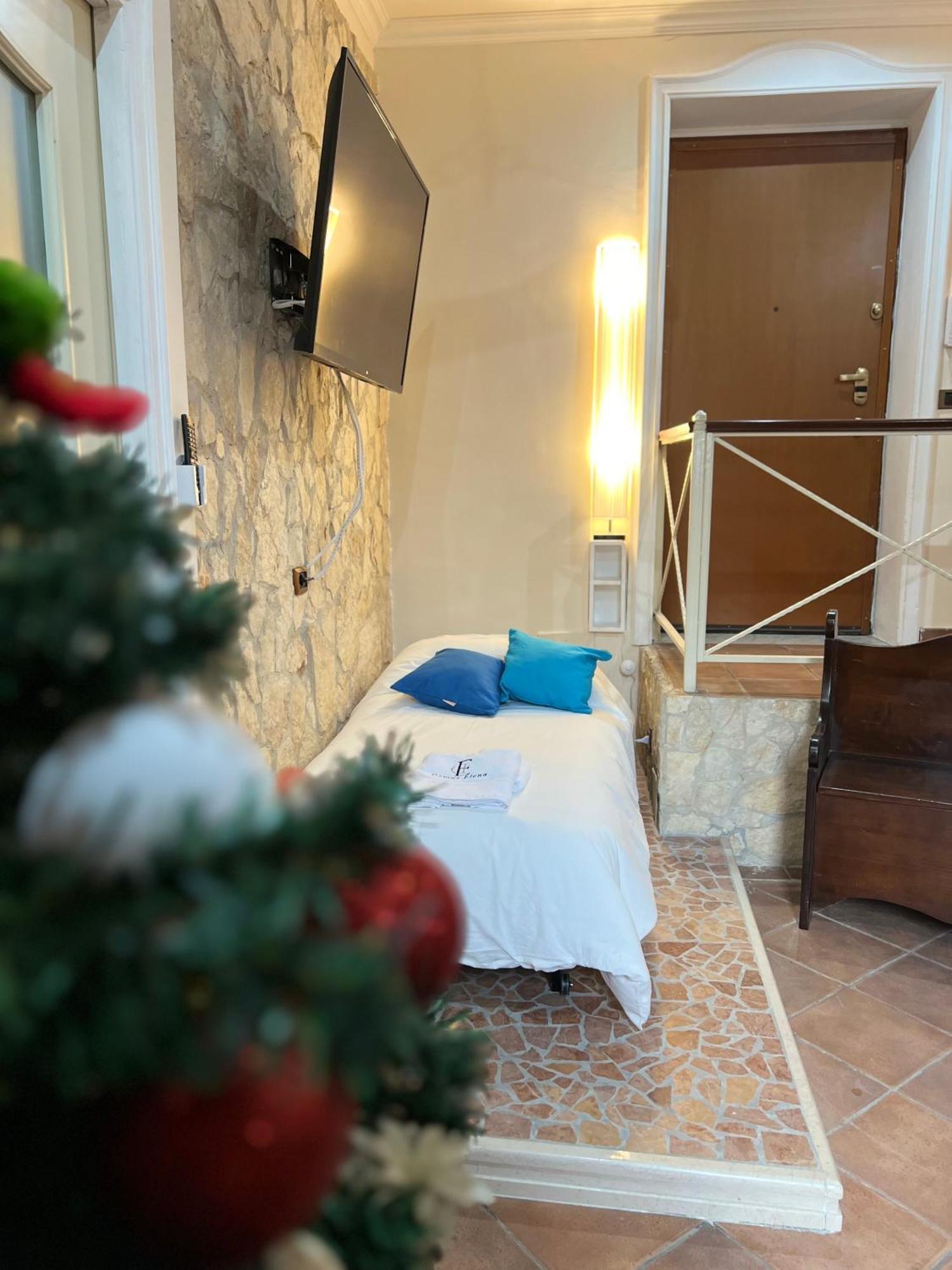 Domus Elena - Plebiscito Apartment Naples Exterior photo